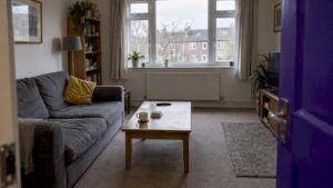Well-kept London rental maisonette living room